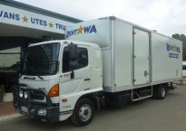 MR Class Moving Van (40m³)